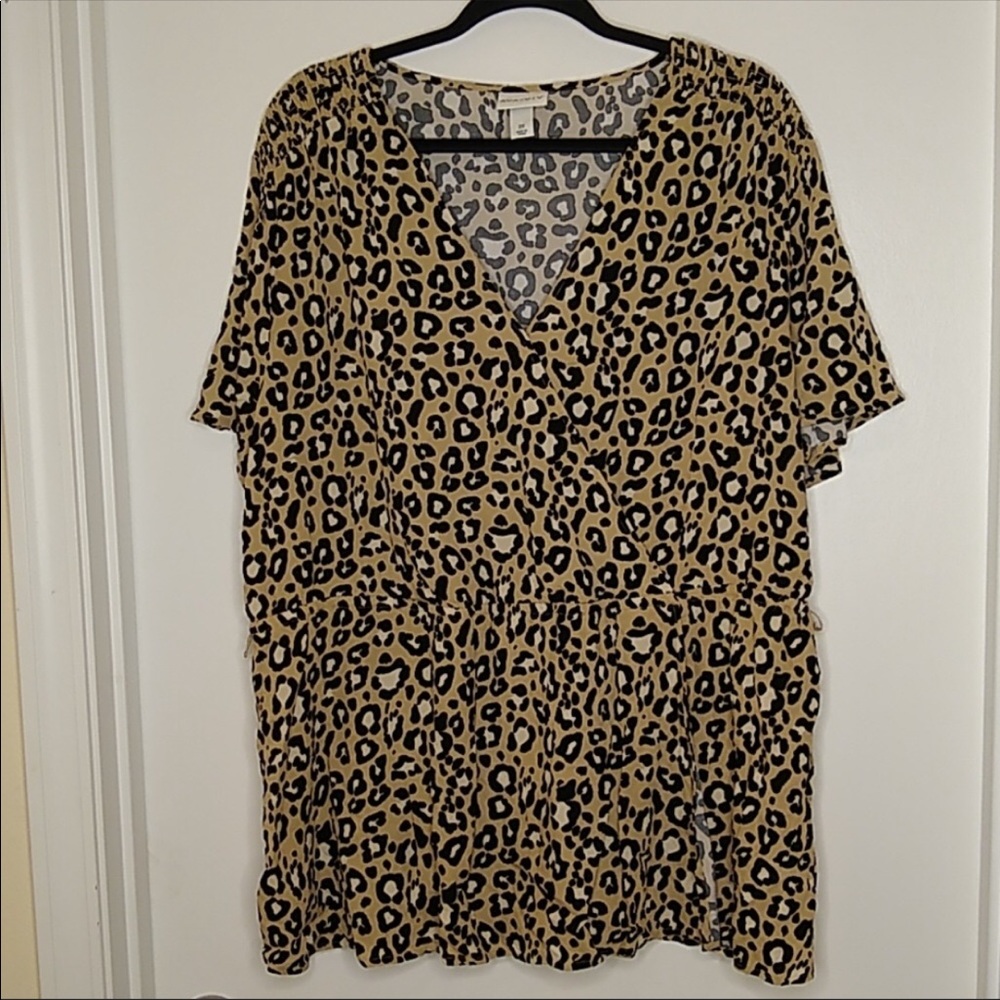 Ava & Viv faux wrap animal print top